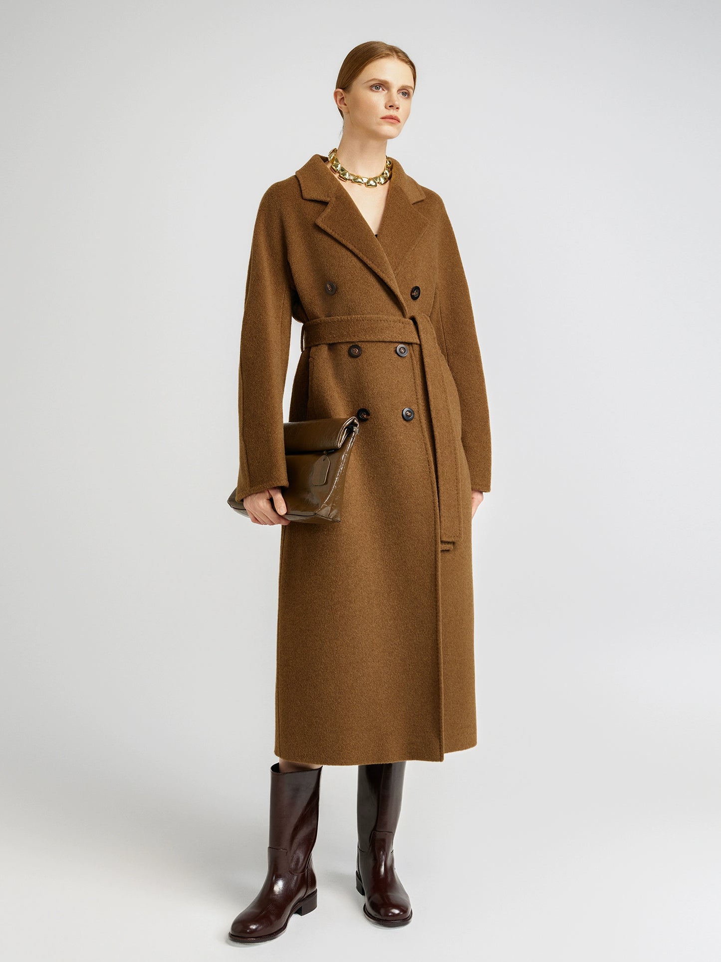Elegant Brown Cashmere Coat for Women Stylish Mid Long Design